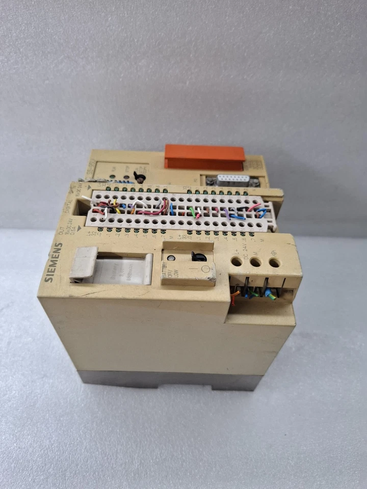 Siemens 6ES5 095-8MA02 Simatic S5-95U PLC Programmable Logic Controller Used